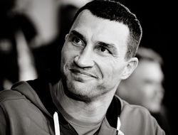 фото - Владимир Кличко: Надеюсь, до конца года буду драться за титул