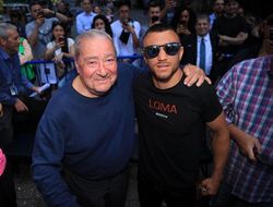 фото - Боб Арум: Ломаченко всё равно хотел драться в августе