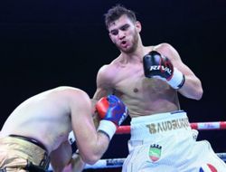 фото - Михалкин пытался стать чемпионом Европы по EBU, но уступил Бодерлику досрочно