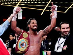 фото - Эндрэд быстро разобрался с Куигли: видео