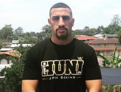 фото - 42-летний Браун летом выйдет против 22-летнего Хани, затем тот уедет на Игры