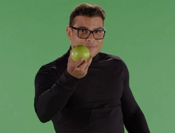 фото - Пауло Коста остаётся в UFC: ему предложили бои с Чимаевым и Стриклэндом