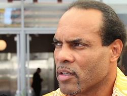 фото - В лучшем случае Уорд взял не более четырёх раундов — тренер Ковалёва