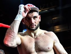 фото - Внезапно сорван титульный бой Гуламирян–Егоров в России