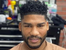 фото - Завоюю титул Дэвина Хэйни назло тем, кто считает меня потраченным — Юриоркис Гамбоа