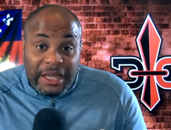 фото - Что делать Чендлеру после отмены боя с Макгрегором? Мнение легендарного чемпиона