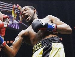 фото - Суперсерия: Юниэр Дортикос собирается прописать Табити болезненных «пилюлей»