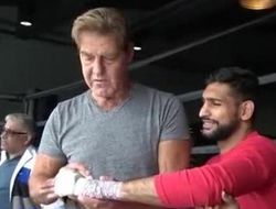 фото - Амир Хан настолько быстрый, что я о нём даже жене рассказал — Джо Гуссен