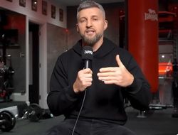 фото - «Примечательно было против Усика». Фроч о Чисоре и Уайлдере