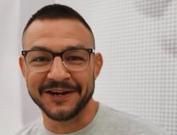 фото - Легенда UFC завершит карьеру боем на UFC 327