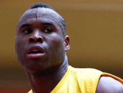 фото - Адонис Стивенсон обещает Сухотскому быстрый нокаут