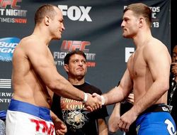 фото - UFC: Дос Сантос рассказал, сколько Миочич будет на троне