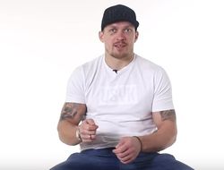 фото - Александр Усик — о заработках в детстве, самом большом гонораре и драке на улице