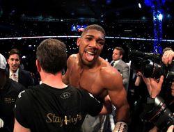 фото - Как поделить деньги в бою Энтони Джошуа против Фьюри или Уайлдера? Знает Эдди Херн