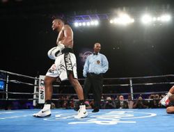 фото - Тренер Джон Дэвид Джексон снова раскритиковал Сергея Ковалёва: цитаты