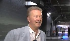 Уоррена достали вопросы об остановке боя Паркер – Уордли Уоррена достали вопросы об остановке боя Паркер – Уордли