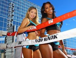 фото - Баффер проиграл в карты, Канело сбрил бороду на благотворительность, анонс от Хабиба — соцсети