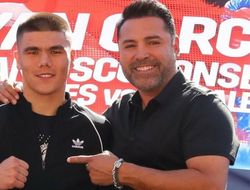 фото - «Узбекский Ломаченко» Меликузиев уничтожил Оскара Кортеса в стартовом раунде