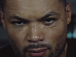 фото - Джойс о бое с Чжилеи: «Он может ударить и проверить мой подбородок»