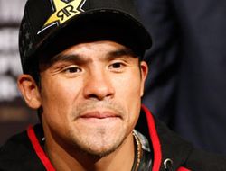 фото - Хуан Мануэль Маркес опровергает информацию об уходе из бокса