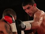 Артём Далакян защитил титул чемпиона мира, изваляв и остановив Консепсьона