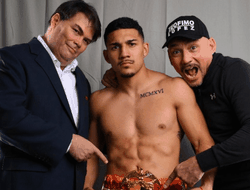 фото - Менеджер назвал следующего соперника Лопеса — это экс-чемпион мира