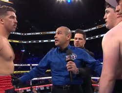 фото - Топ-проспект хэвивейта Торрез удосрочил Муньоса: видео