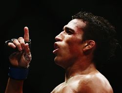 фото - Чарльз Оливейра — новый чемпион UFC!