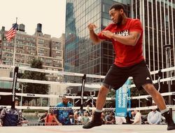 фото - У Хантера говорят, что Паркер — «простой соперник, медленный и с ужасным кардио»