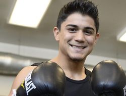 фото - Андеркард Головкин–Альварес: Диас стал претендентом для Расселла, Де Ла Хойя победил Кабальеро