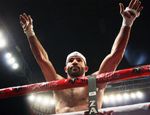 Альварес побил Чавеса и выиграл трилогию