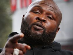 фото - 46-летний Джеймс Тони проиграл Чарльзу Эллису