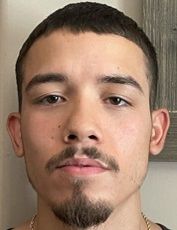 Мануэль Флорес