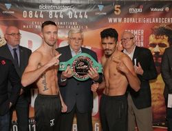 фото - Джош Тейлор нанёс экс-чемпиону Мигелю Васкесу дебютное поражение нокаутом