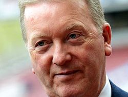 фото - Фрэнк Уоррен: «Василий Ломаченко – будущая суперзвезда профибокса»