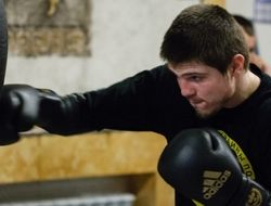 фото - В конце октября Хитров отбоксирует в родном Кривом Роге