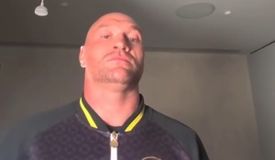 Названы гонорары Фьюри и Махмудова