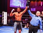 Гэри Антонио Расселл побил экс-чемпиона мира Хуана Карлоса Пайано