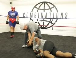 фото - Кузьмин наглухо вырубил спарринг-партнёра, Усман предупреждает Макгрегора, Канело отдыхает на Багамах — соцсети 