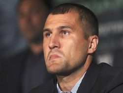 фото - «Зря, ох, зря он это делает» — Ковалёв жаждет уничтожить Уорда