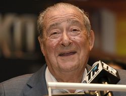 фото - Боб Арум знает, как наполнить супертяжёлый вес огромными деньгами