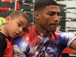 фото - Гамбоа пропишется в Каталонии, надеется на бои с Уолтерсом и Фортуной