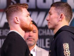 фото - Реванш Головкин–Альварес может состояться не в мае 2018-го