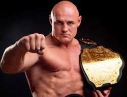 фото - (ММА + Видео) M-1 Challenge 38: Константин Глухов одолел Кенни Гарнера