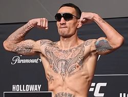 фото - Взвешивание UFC 326: Холлоуэй-Оливейра 2. Сорван один бой, хедлайнеры в лимите