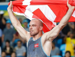 фото - Ветеран UFC объявил о завершении карьеры. Он взял медаль на ОИ-2016  