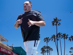 фото - Карикатура Линареса на Гарсию, Чисора готовится к войне, Руис работает без выходных — соцсети 