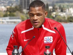 фото - Салливан Баррера: Лучше, конечно, чтобы Ковалёв победил Уорда в реванше...