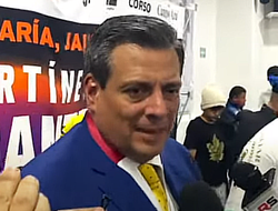 фото - Усик и Фьюри проведут два боя «что бы ни случилось» — Сулейман