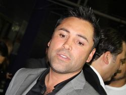 фото - Де Ла Хойя убедил Омара Фигероа остаться в лёгком весе